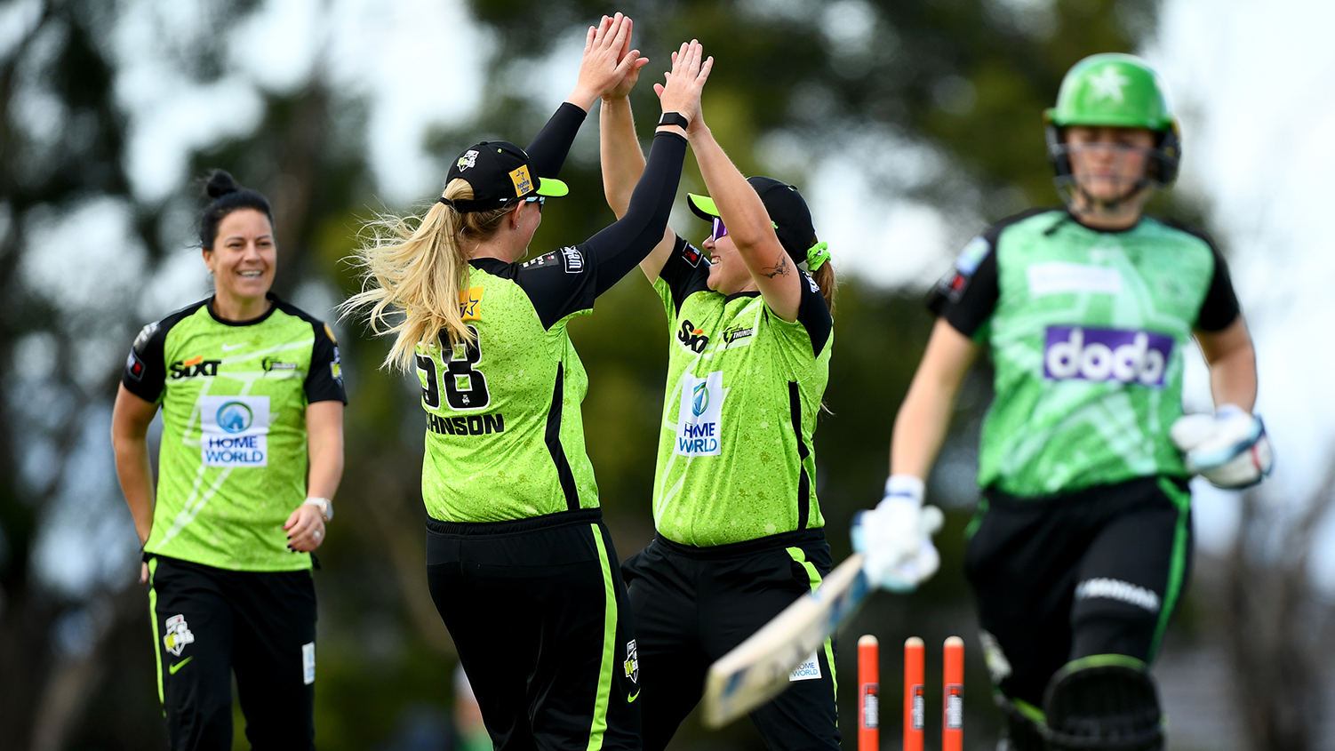 thunder-complete-travels-with-emphatic-victory-over-stars-sydney-thunder